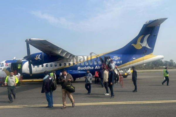 मेन्टिनेन्समा बुद्ध एयरको चरम लापरवाही, उड्न लागेको जहाजबाट तेल चुहिएको समेत पत्तो पाएन